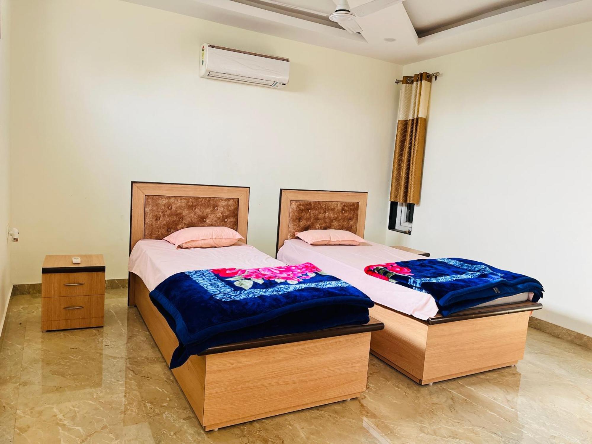 Hare Krishna Homes Jhalwa Allāhābād Junction 外观 照片