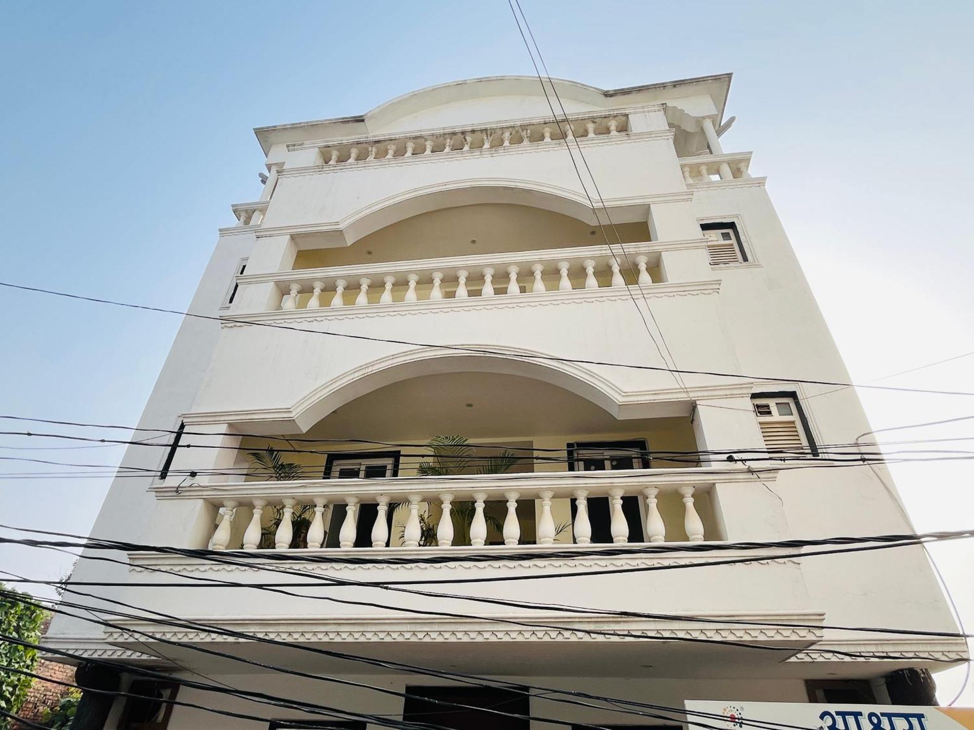 Hare Krishna Homes Jhalwa Allāhābād Junction 外观 照片